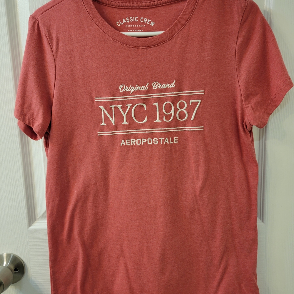 Aeropostale Junior's Light Red NYC Graphic Tee
